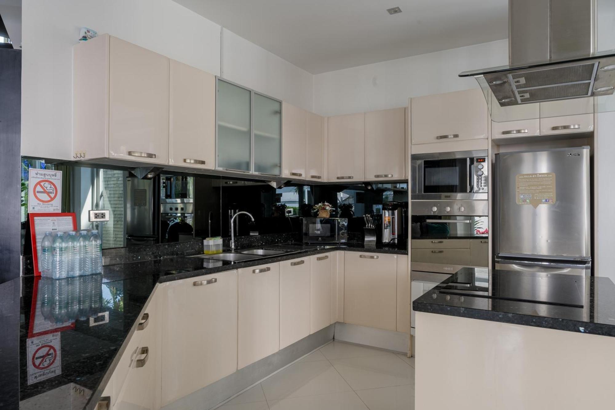 Villas In Pattaya Джомтьєн-Біч Номер фото